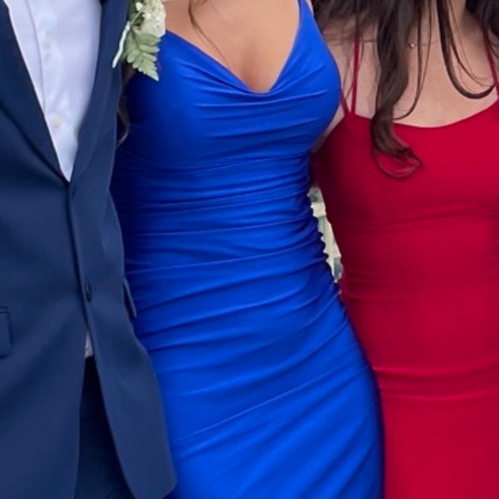 Stunning royal blue, open back mermaid prom dress from La Femme Size 4 - Picture 3 of 5